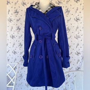 Royal blue button up trenchcoat